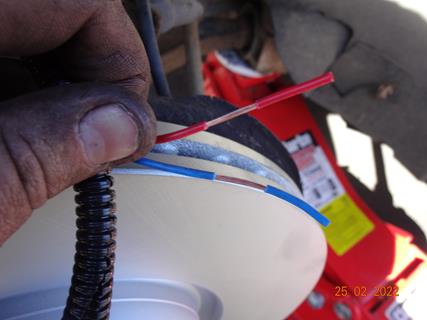 Strip wires on repair kit