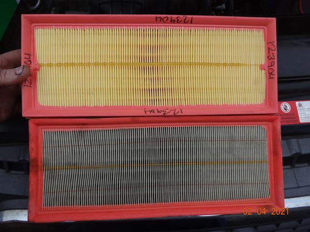 Air Filter comparison between old and new for Audi A3